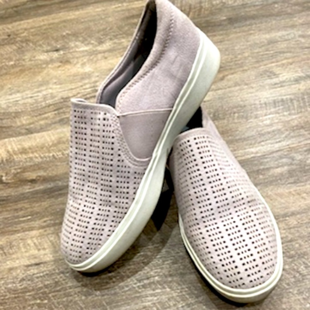 Dr. Scholl’s flats